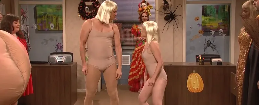 Ο Jim Carrey σε κωμικό σκετς του Saturday Night Live για το Chandelier.