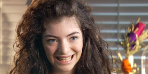 Ποιό τραγούδι της Lorde απαγορεύτηκε στο ραδιόφωνο;