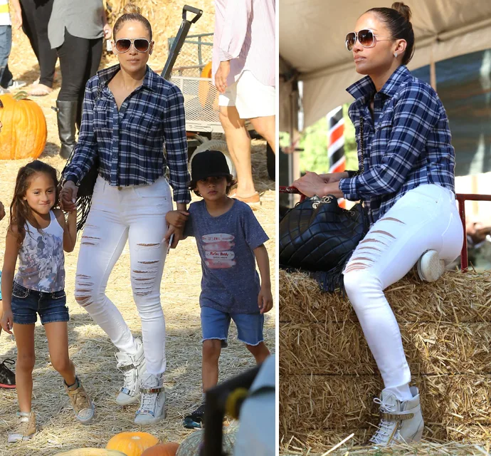 Η Jennifer Lopez με τα παιδιά της σε γιορτή κολοκύθας.