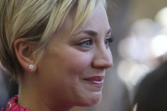 kaley-cuoco-reuters-301014-700x466