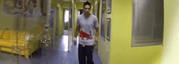 Δείτε τον Παγκόσμιο Πρωταθλητή του freerunning Δημήτρη Κυρσανίδη να ξεδιπλώνει το ταλέντο του στο MAD!