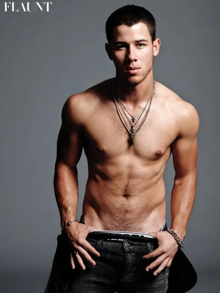 nick-jonas-nude-7
