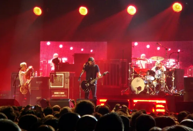 Foo_Fighters_Live_21