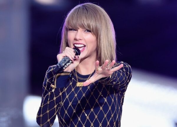 Η απάντηση του Dave Grohl στην Taylor Swift!