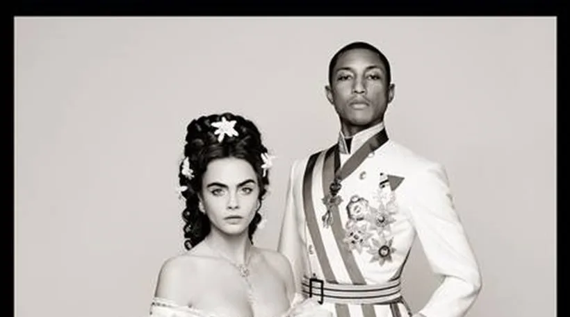 Η Cara Delevingne και ο Pharrell Williams σε ασπρόμαυρη φωτογραφία για τη Chanel.