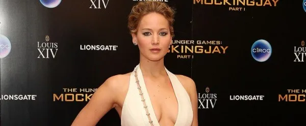 Η Jennifer Lawrence στην πρεμιέρα της ταινίας Hunger Games: Mockingjay — Part 1.