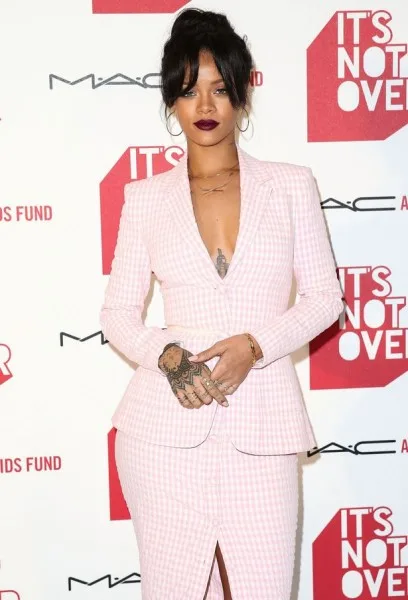 Rihanna2