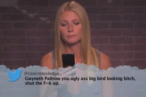 Η Gwyneth Paltrow διαβάζει ένα προσβλητικό tweet στην εκπομπή του Jimmy Kimmel.