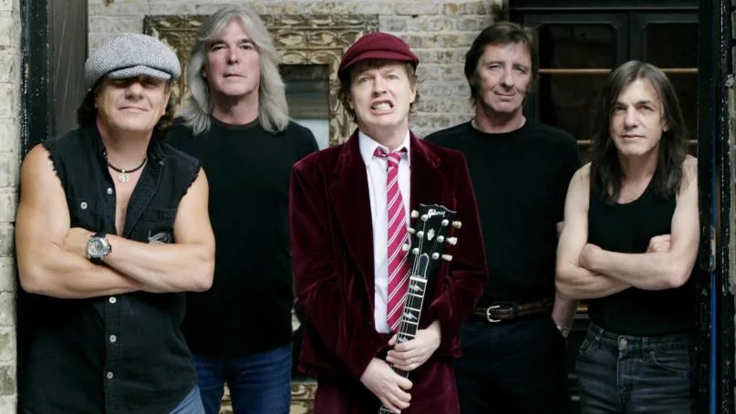 Το συγκρότημα AC/DC με τον Phil Rudd