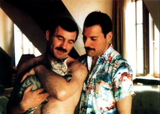 freddie-mercury-and-jim-hutton