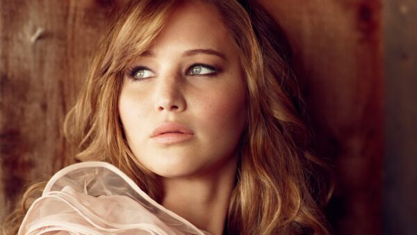 Πανικός για ένα αυτόγραφο από τη Jennifer Lawrence! Δείτε τις απίστευτες αντιδράσεις των φαν της!