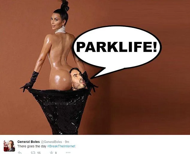 Επεξεργασμένη φωτογραφία της Kim Kardashian με το κεφάλι του Russell Brand και τη λέξη PARKLIFE.