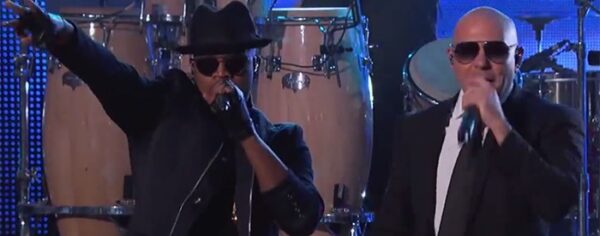 Pitbull και Ne-Yo προσφέρουν απίστευτο show στην εκπομπή του Jimmy Kimmel! Δείτε τους