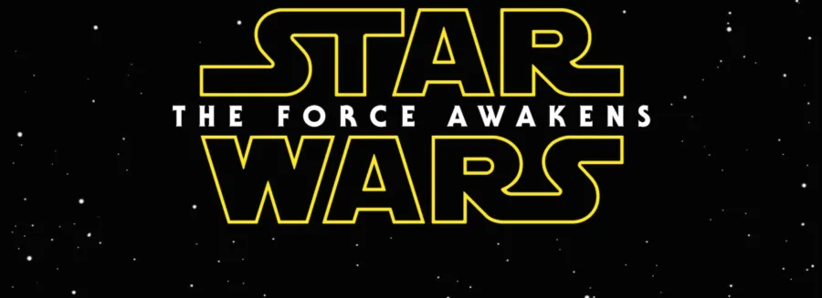 Το λογότυπο της ταινίας Star Wars: The Force Awakens σε μαύρο φόντο με αστέρια.