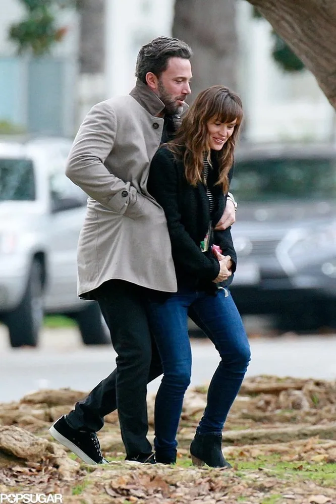 Ben-Affleck-Jennifer-Garner-PDA-2014-Pictures-1