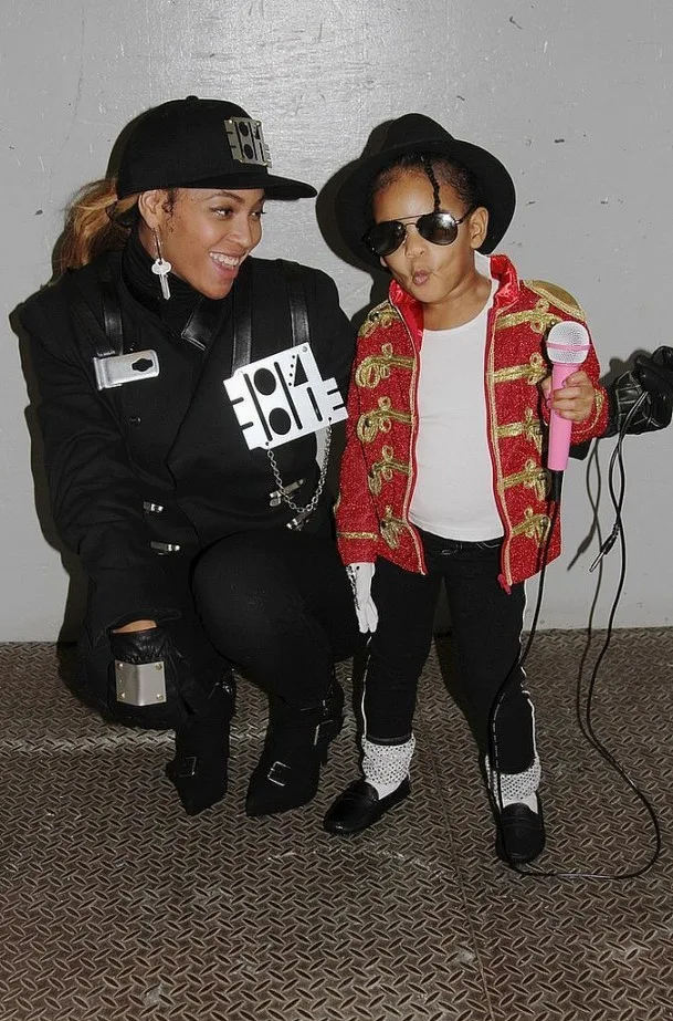 Beyoncé-Blue-Ivy-Halloween-Costumes
