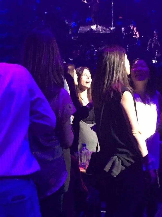 Jessica-Biel-Baby-Bump-Justin-Timberlake-Concert