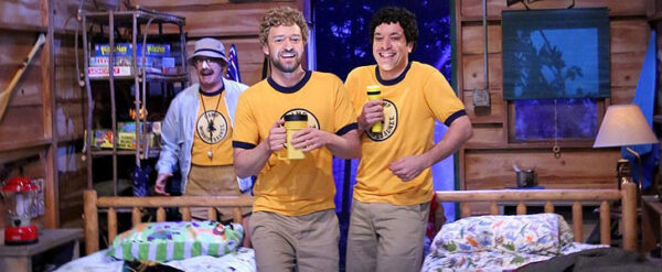O Jimmy Fallon και ο Justin Timberlake πήγαν κατασκήνωση! Δείτε το ξεκαρδιστικό σκετσάκι