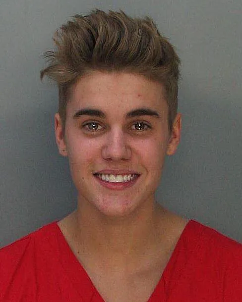 Justin-Bieber-Mug-Shot