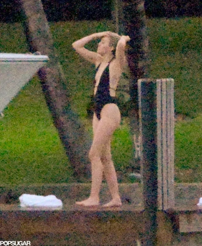 Miley-Cyrus-Patrick-Schwarzenegger-Jet-Skiing-Pictures-1