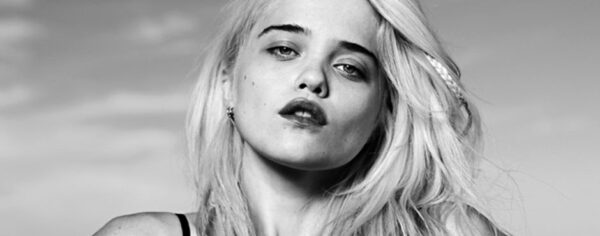 Δείτε το νέο, homemade video clip της Sky Ferreira για το κομμάτι «Omanko»