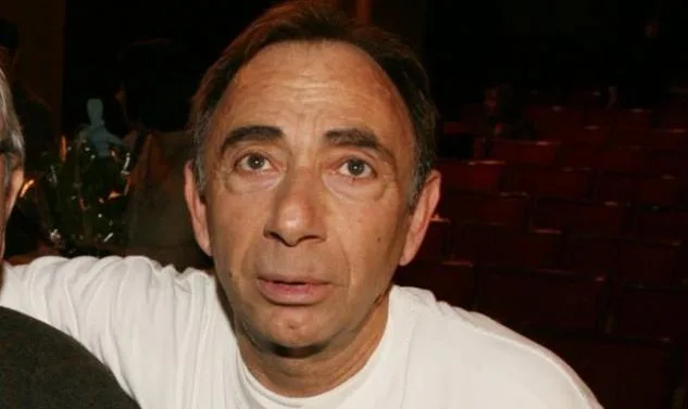 Ο Τόνυ Άντονυ σε κοντινό πλάνο.