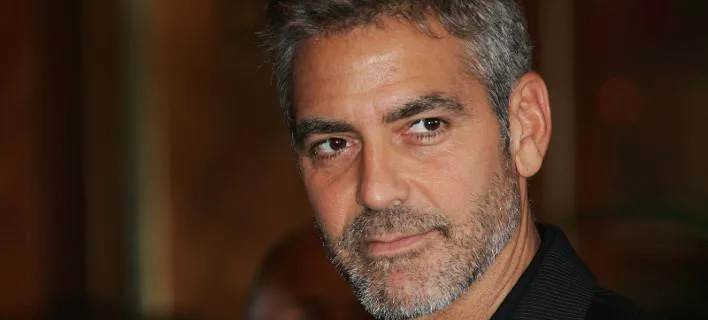 Ο George Clooney σε κοντινό πλάνο