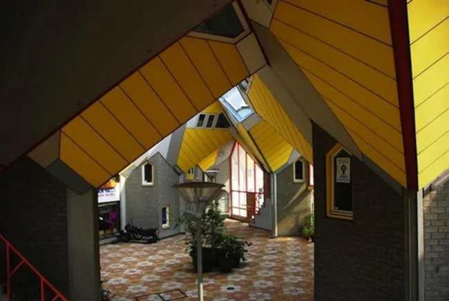 cubehouse2