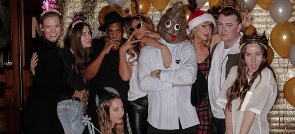 Η Taylor Swift, η Beyoncé, ο Jay Z, ο Sam Smith και η Karlie Kloss σε πάρτυ γενεθλίων.