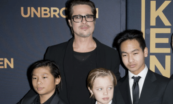 O Brad Pitt στην πρεμιέρα της ταινίας «Unbroken» με τα τρία του παιδιά