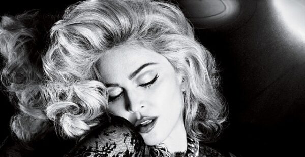 Πάτωσαν τα νέα τραγούδια της Madonna στα διεθνή charts!
