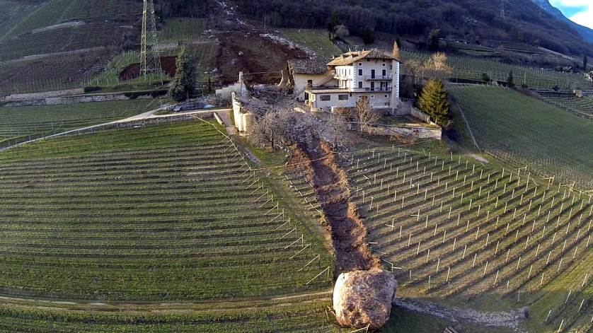 most-surprising-photos-of-2014-556