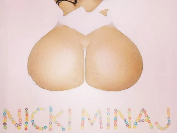 nicki-minaj-butt-13-580x435