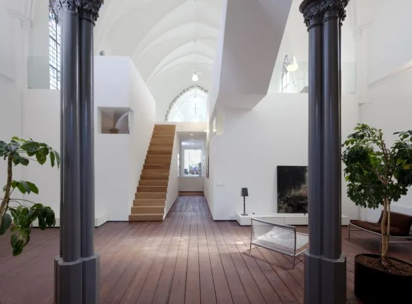 residential-church-xl-by-zecc_003