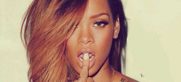 Δεν υπάρχει το κούρεμα της Rihanna. Μια περίεργη μίξη