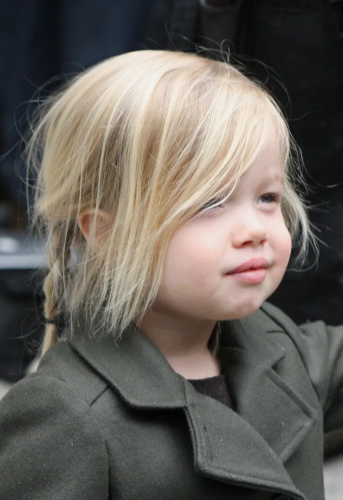 Angelina Jolie takes Shiloh and sahara shopping in new York city