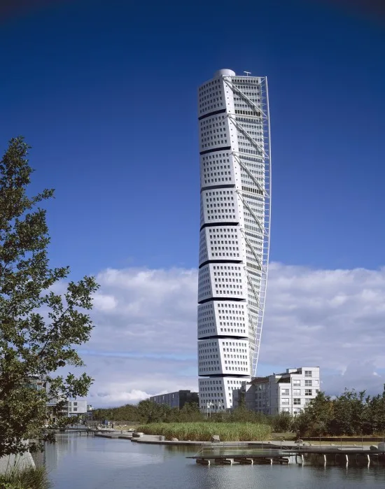 sweden_turning_torso_desktop_1181x1501_wallpaper-428859