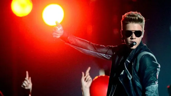 to-instagram-ekane-tous-celebrities-na-klainei.w_l