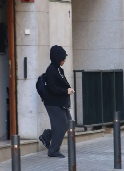 EXCLUSIVE: Shakira goes incognito in Barcelona