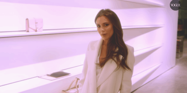 Victoria Beckham: Για αυτό δεν χαμογελάω ποτέ