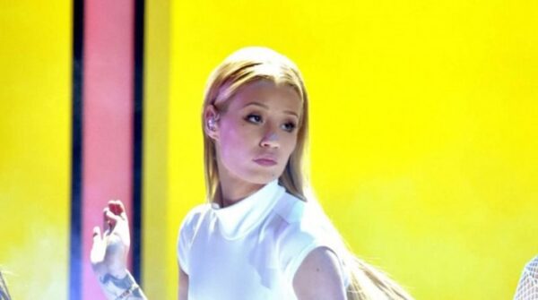 Το σούπερ sexy show της Iggy Azalea