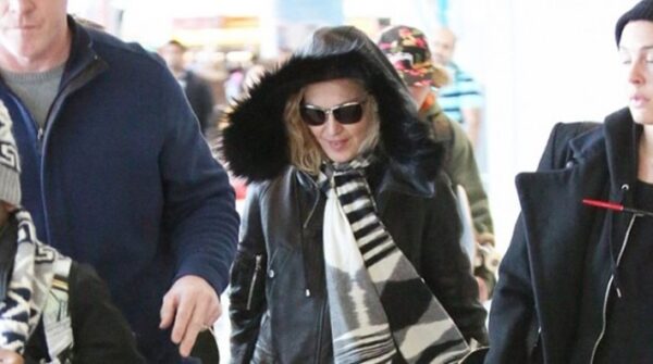 Madonna: Την κατηγορούν ότι εκμεταλλεύεται την τρομοκρατική επίθεση στη Γαλλία