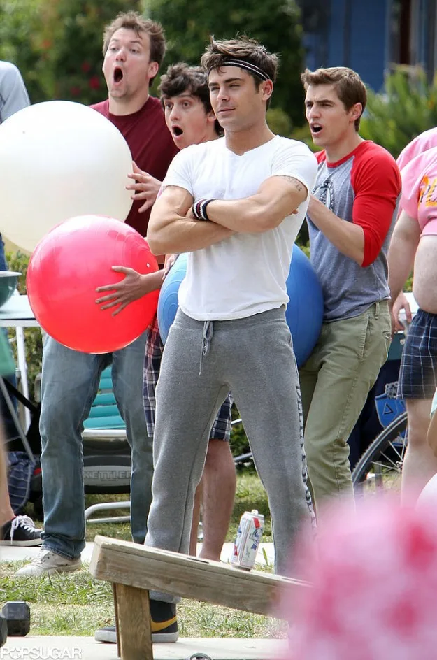Zac-Efron-shirt-didnt-even-know-what