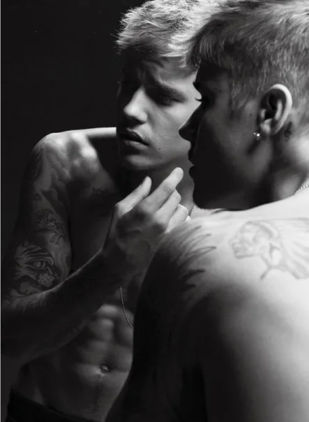 bieber-lagerfeld-v-1