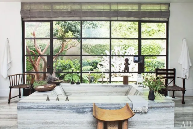 item14.rendition.slideshowhorizontal.ellen-degeneres-portia-de-rossi-beverly-hills-home-15-bath