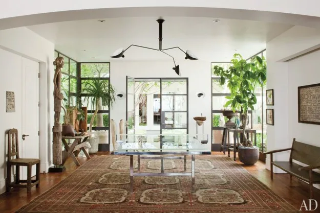 item2.rendition.slideshowhorizontal.ellen-degeneres-portia-de-rossi-beverly-hills-home-03-entrance-hall