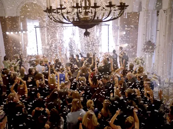 maroon-5-sugar-video-stills-3
