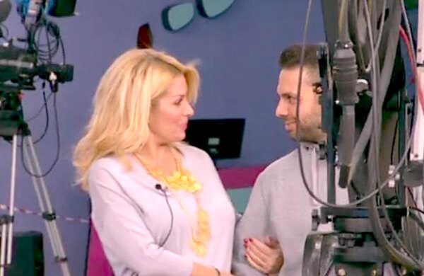 Ελένη Μενεγάκη: «Είμαι η Ελένη και είμαι καλά»