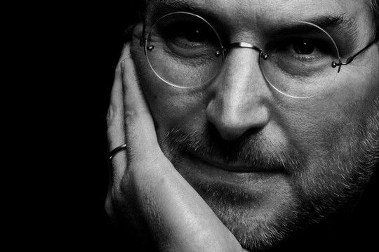 Μετά τον Ashton Kutcher, ποιος θα υποδυθεί τον Steve Jobs στη νέα βιογραφική ταινία που ετοιμάζεται;