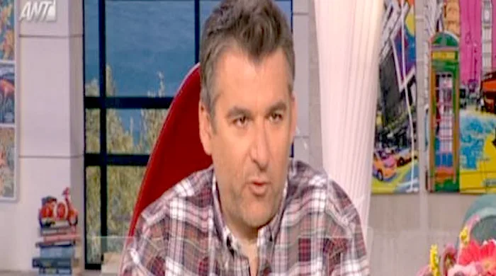 Ο Γιώργος Λιάγκας στο πλατό της εκπομπής Το Πρωινό.